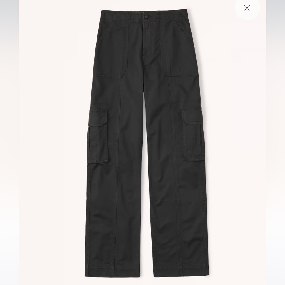 Abercrombie and Fitch Relaxed Cargo Pants
